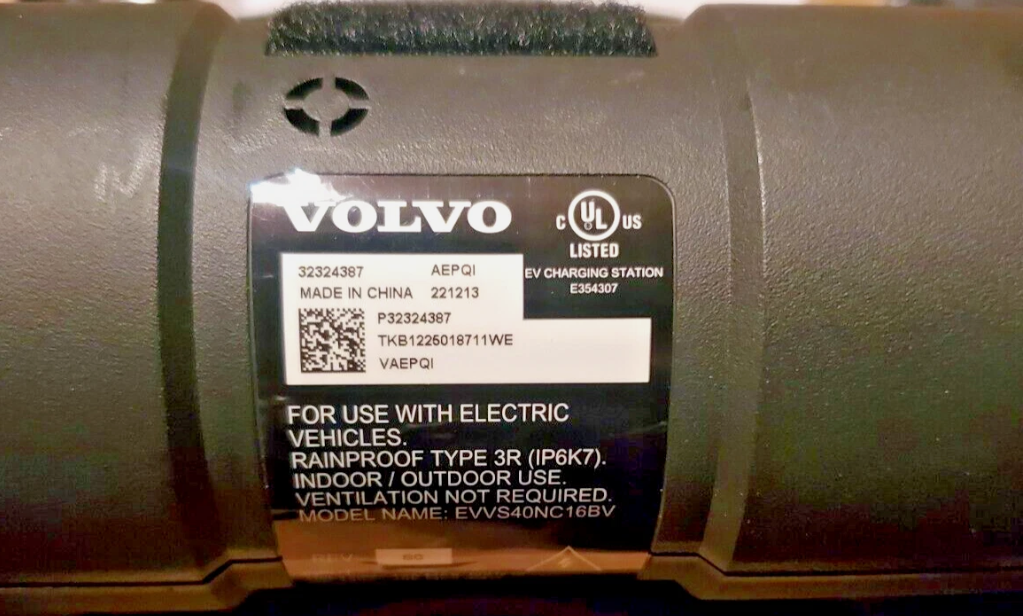 2024 Volvo C40 S60 S90 EV Charger OEM Electric Charging Cord 120/240v 5-15 14-50